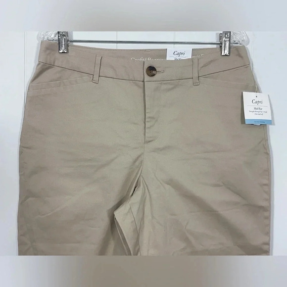 Croft & Barrow Capri Mid-rise Size 12 Secretly Slimming Beige - Picture 2 of 9